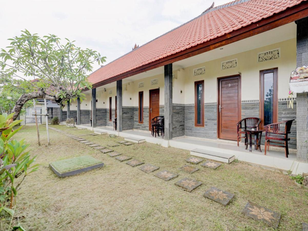 Oyo 90711 Blembong Homestay Jimbaran Екстериор снимка